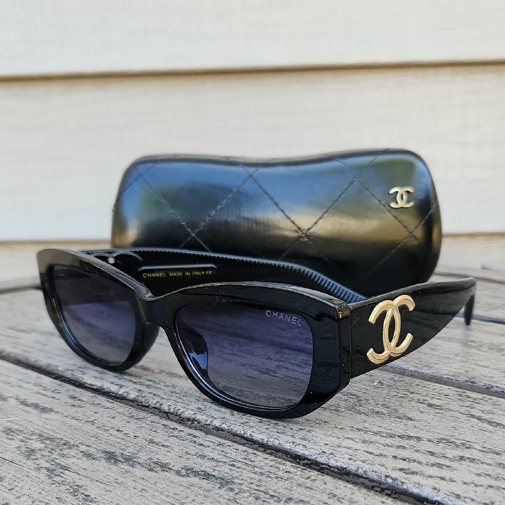CHANEL Sunglasses Black Rectangle Square Metal Gold Interlocking CC Womens 55mm